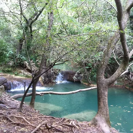 Le Clos Geraldy - D'hotes De Charme, Piscine Et Spa Nocleg ze śniadaniem Saint-Maximin