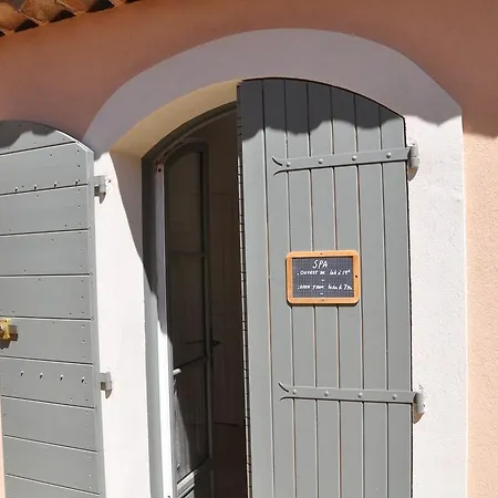 Le Clos Geraldy - D'hotes De Charme, Piscine Et Spa Saint-Maximin