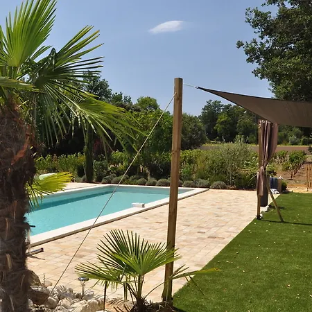 Le Clos Geraldy - D'hotes De Charme, Piscine Et Spa Saint-Maximin